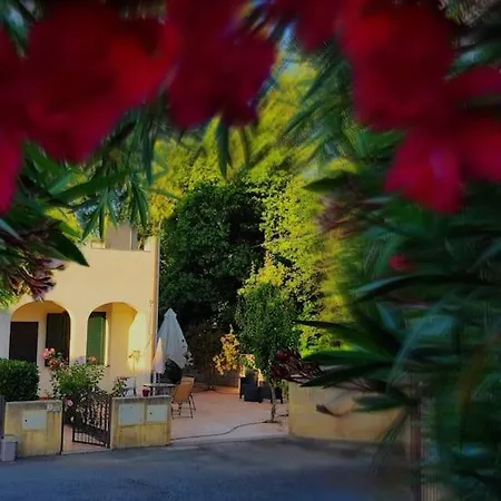 Di Anastasia 1 Tropea Apartamento Filandari